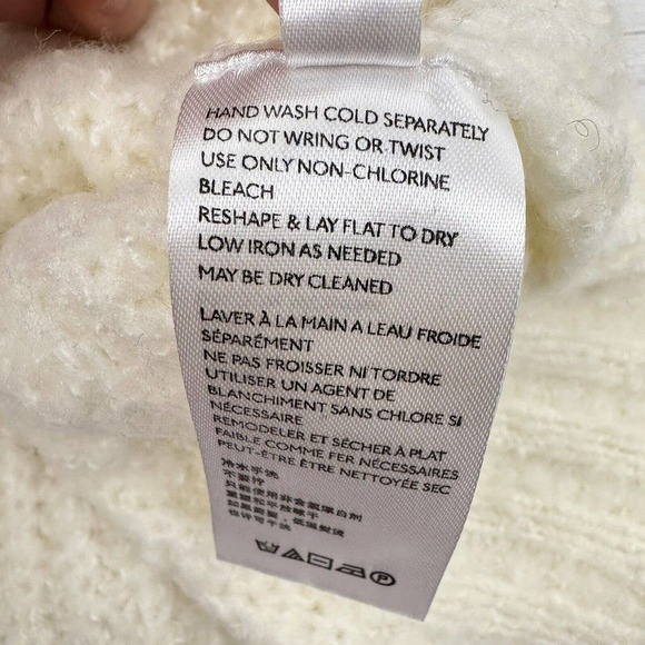 Urban Outfitters Gemini Turtleneck Tunic Sweater Size XS Balloon Sleeve Ivory - Picture 10 of 15